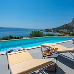 Villa Seaview Filip - *