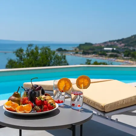 Βίλα Seaview Filip - *