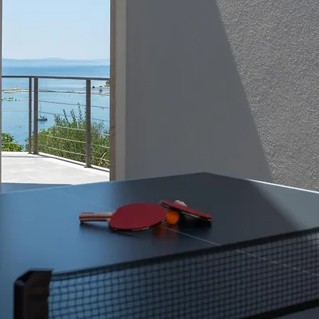 Βίλα Seaview Filip - *