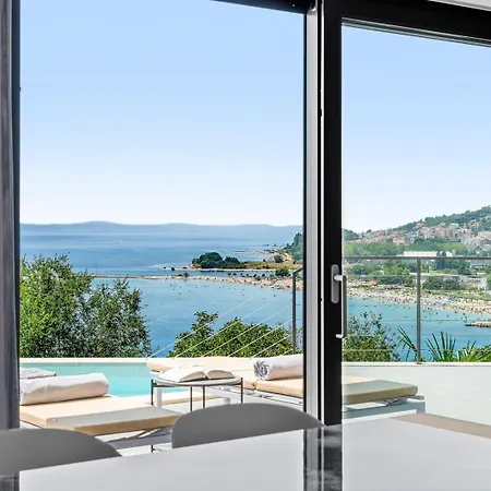 Βίλα Seaview Filip - *