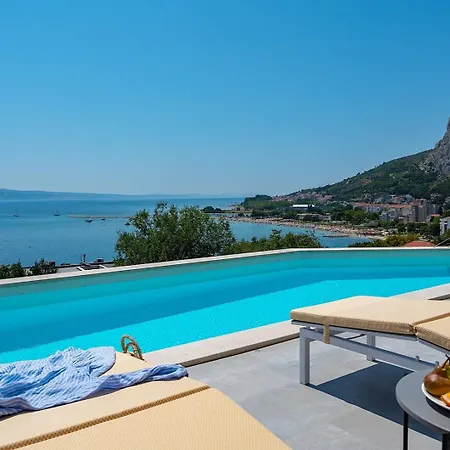 Βίλα Seaview Filip - *